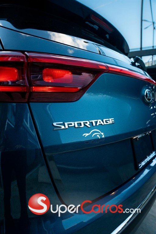 2020 Kia Sportage — foto 7 / 12