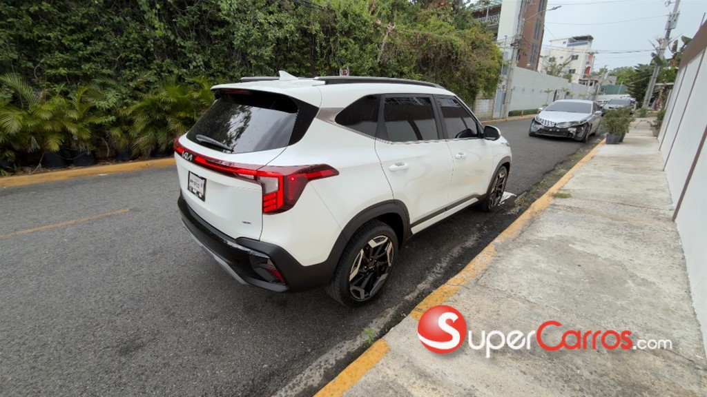 2024 Kia Seltos SX — foto 6 / 12