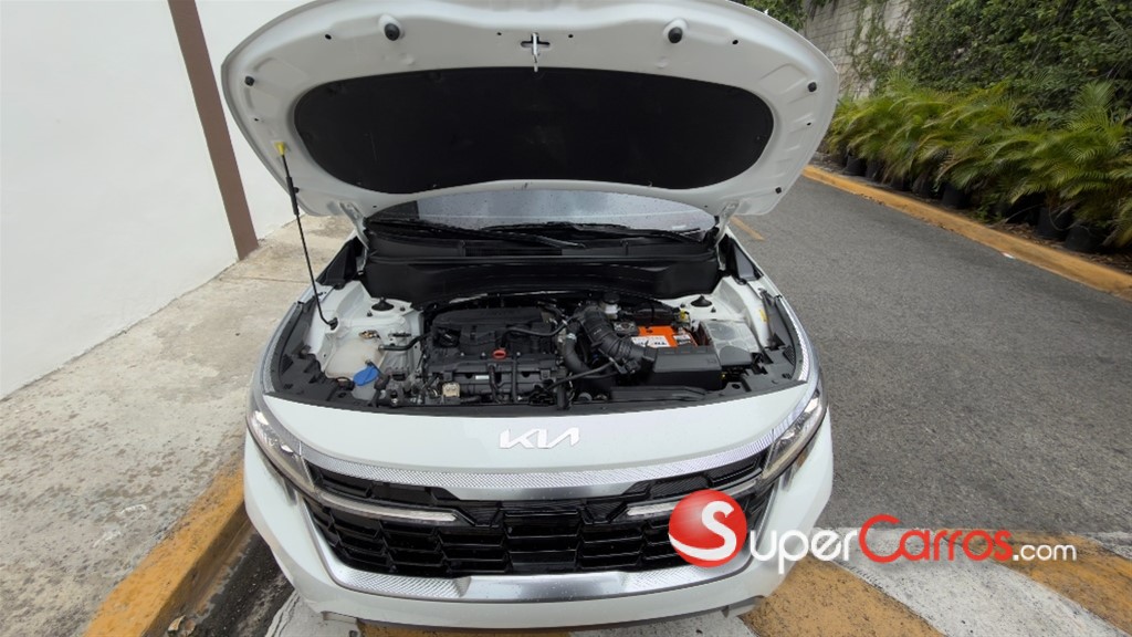2024 Kia Seltos SX — foto 8 / 12