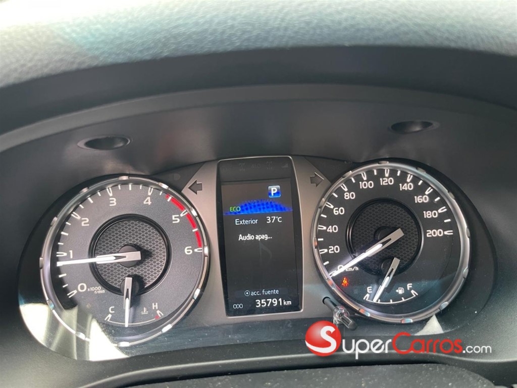 2022 Toyota Hilux — foto 9 / 9