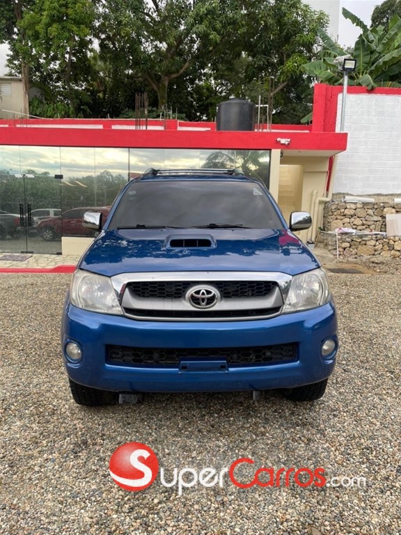 2010 Toyota Hilux — foto 3 / 11