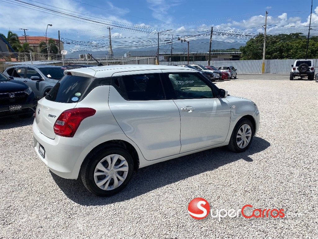 2020 Suzuki Swift — foto 7 / 11