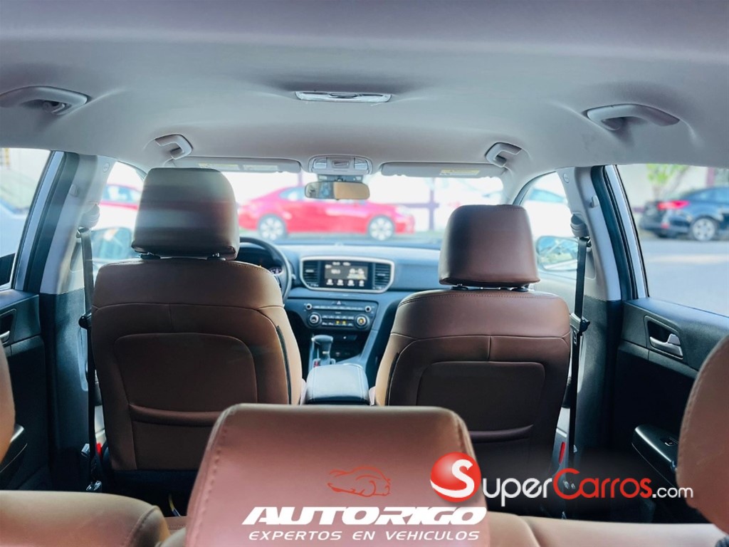2020 Kia Sportage LX — foto 12 / 12