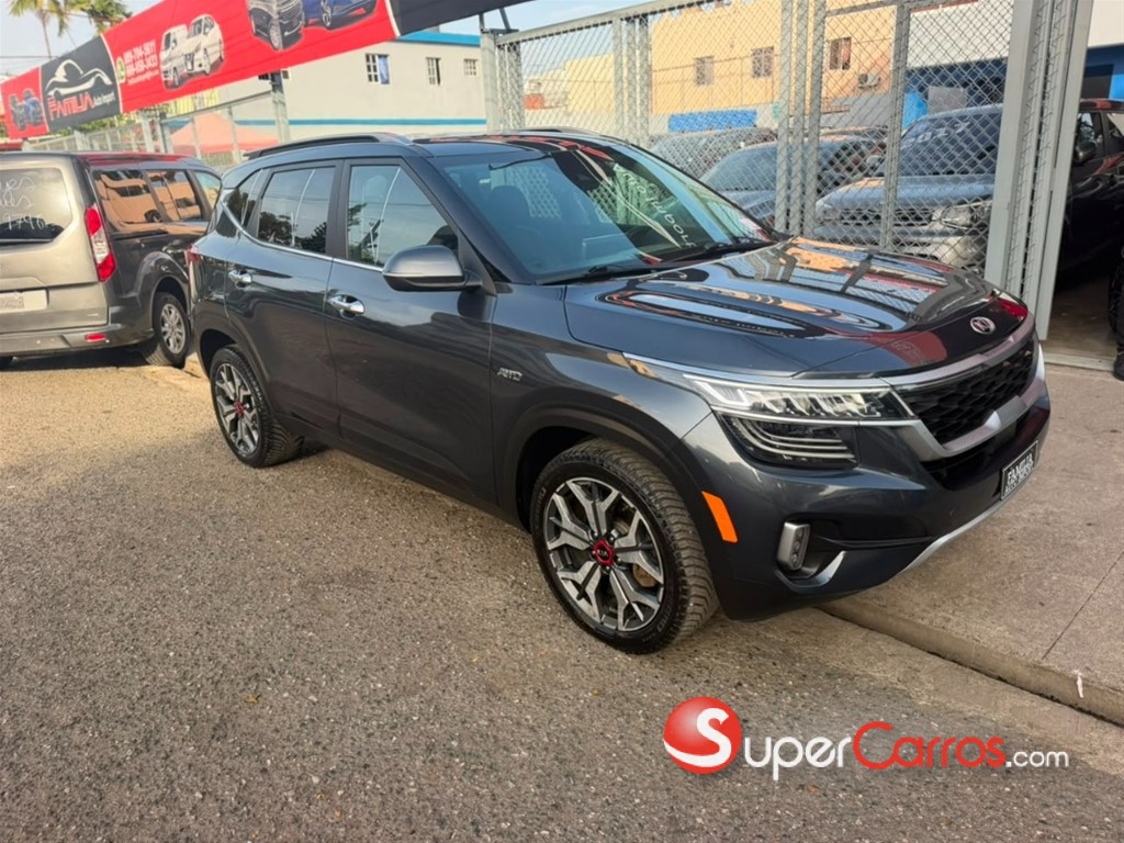 2021 Kia Seltos SX-T — foto 2 / 11