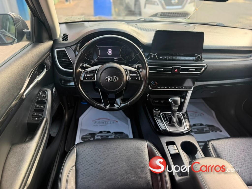 2021 Kia Seltos SX-T — foto 9 / 11