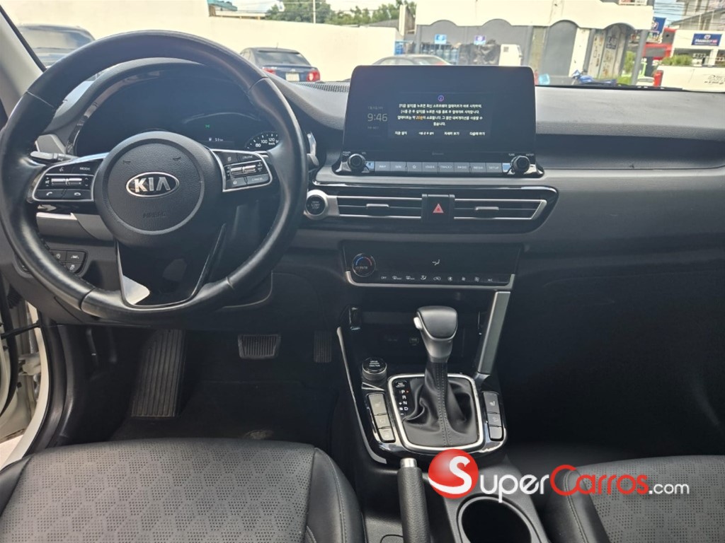 2022 Kia Seltos — foto 10 / 12