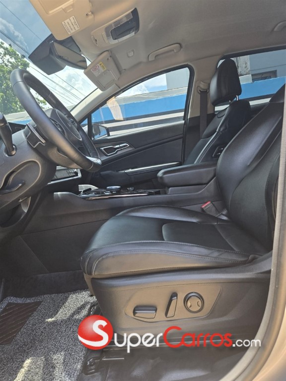 2024 Kia Sportage EX — foto 7 / 12