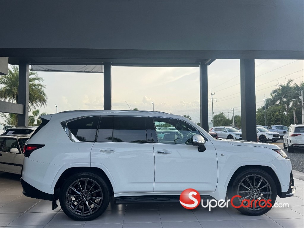 2024 Lexus LX 600 F Sport — foto 4 / 11