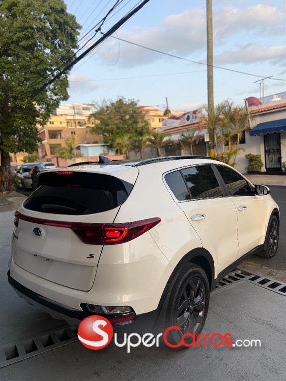 2020 Kia Sportage S — foto 4 / 10