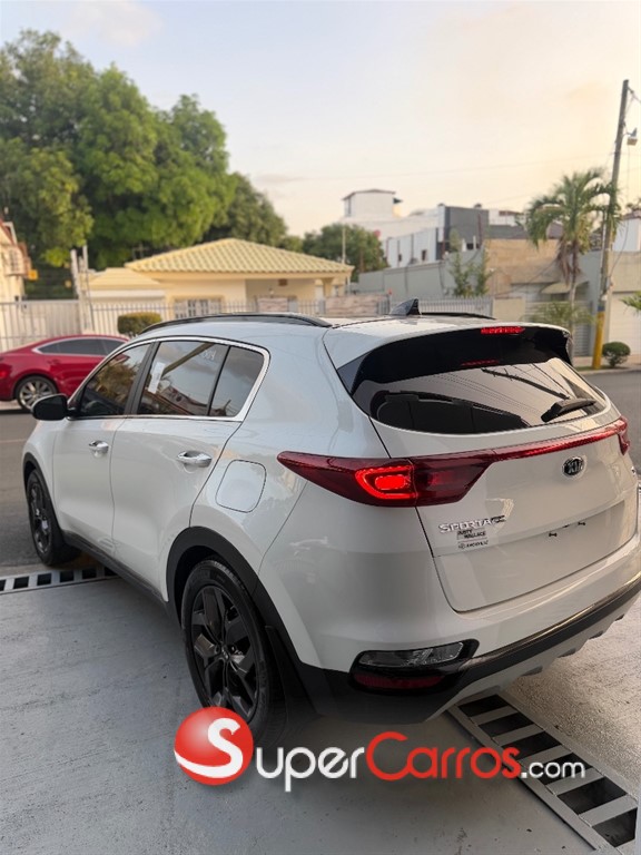 2020 Kia Sportage S — foto 5 / 10