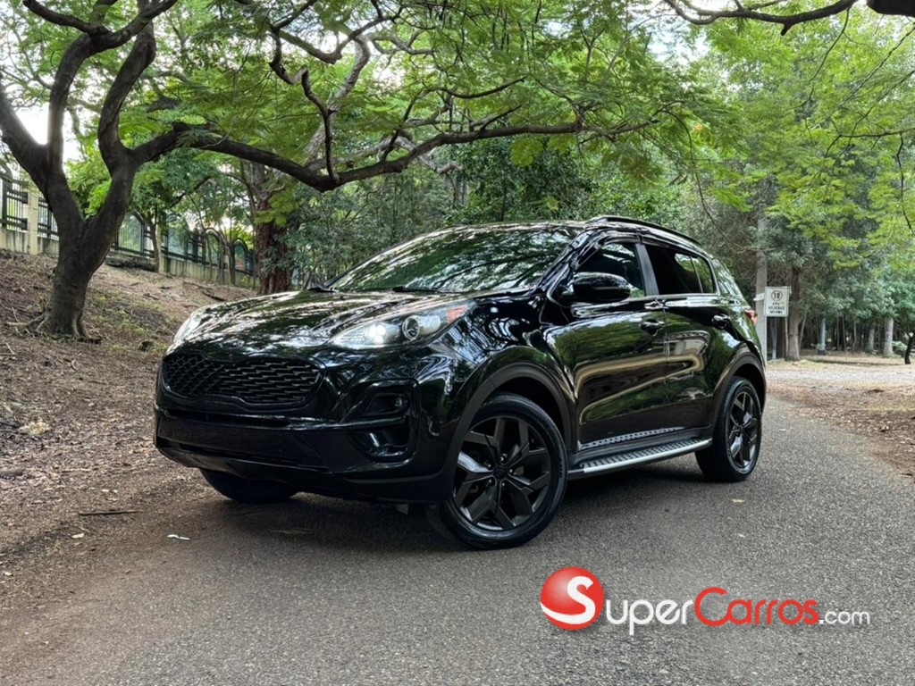 2022 Kia Sedona LX — foto 6 / 11