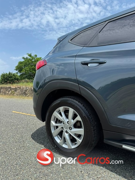 2020 Hyundai Tucson SE — foto 9 / 11
