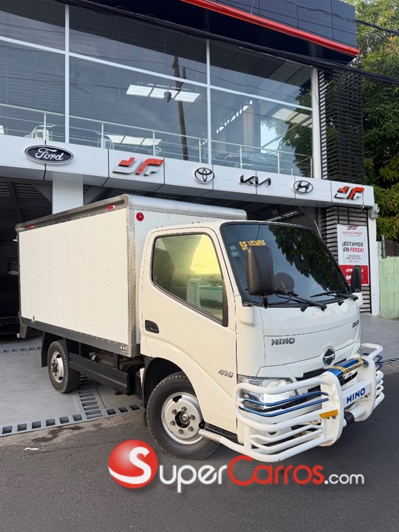 2025 Hino 200 — foto 3 / 10