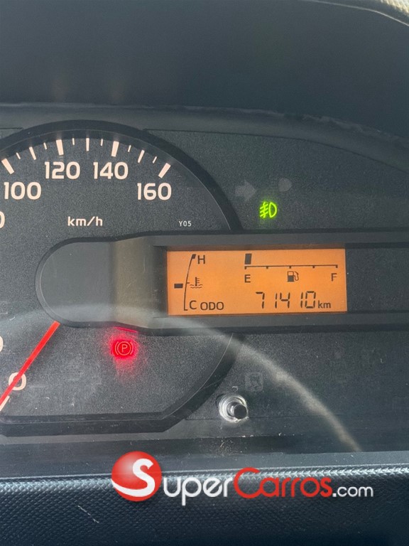 2025 Hino 200 — foto 9 / 10