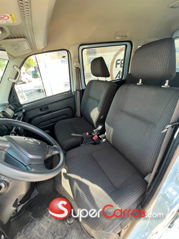 2020 Daihatsu Hijet — foto 4 / 11