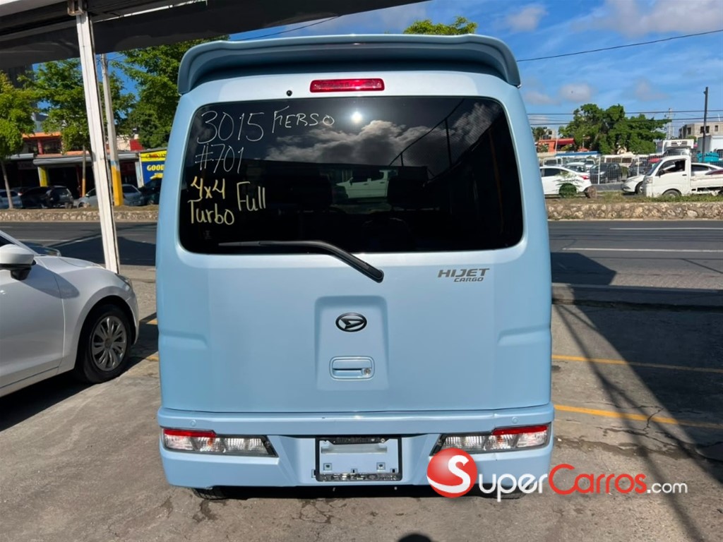 2020 Daihatsu Hijet — foto 8 / 11