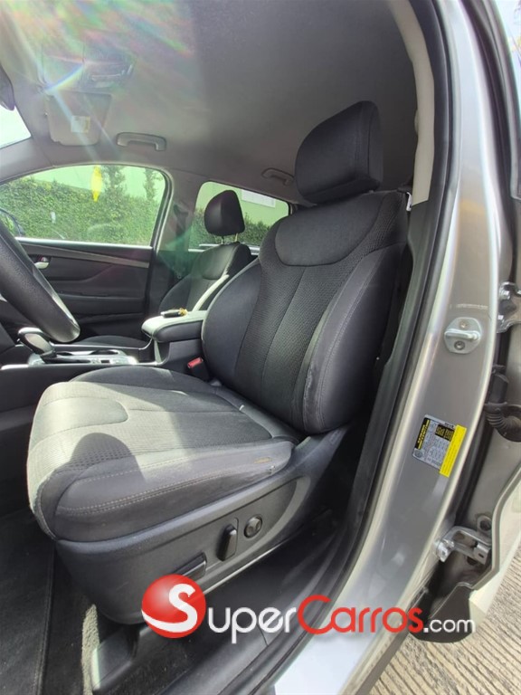 2020 Hyundai Santa Fe SEL — foto 7 / 12