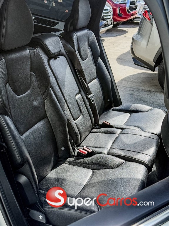 2021 Volvo XC90 Momentum T5 — foto 4 / 10