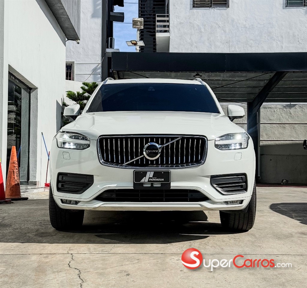 2021 Volvo XC90 Momentum T5 — foto 8 / 10