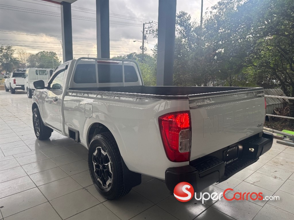 2023 Nissan Frontier S — foto 4 / 9
