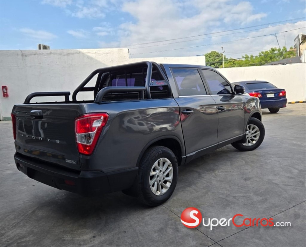2021 KGM Rexton — foto 4 / 12
