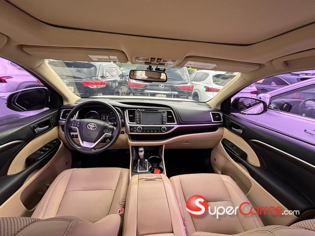 2014 Toyota Highlander Limited Platinum — foto 6 / 10