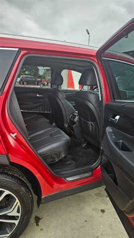 2020 Hyundai Santa Fe Limited — foto 10 / 11