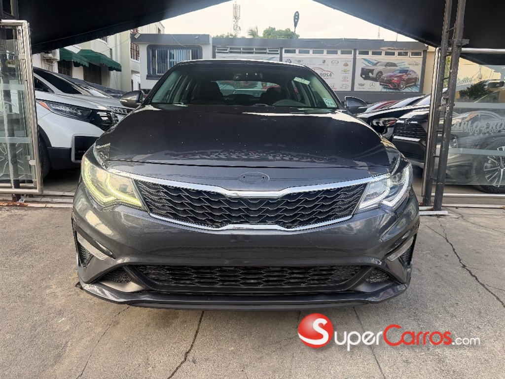2020 Kia Optima FE — foto 2 / 12