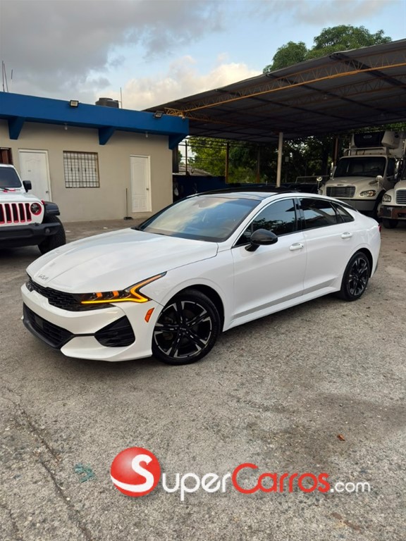 2022 Kia K-5 GT LINE