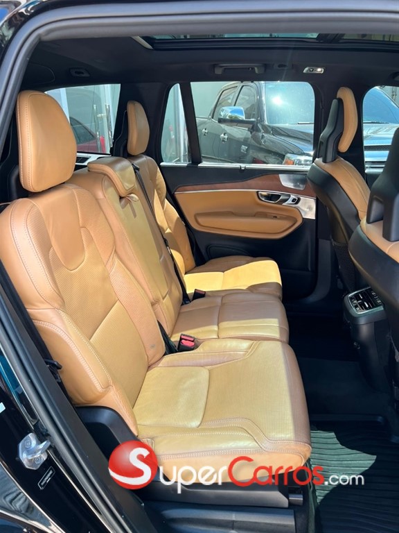 2016 Volvo XC90 Inscription T6 — foto 7 / 12