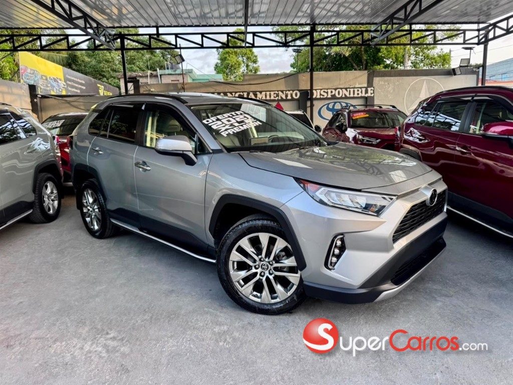 2021 Toyota RAV4 XLE Premium