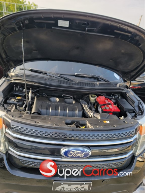 2013 Ford Explorer — foto 4 / 10