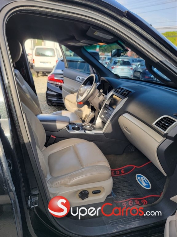 2013 Ford Explorer — foto 5 / 10