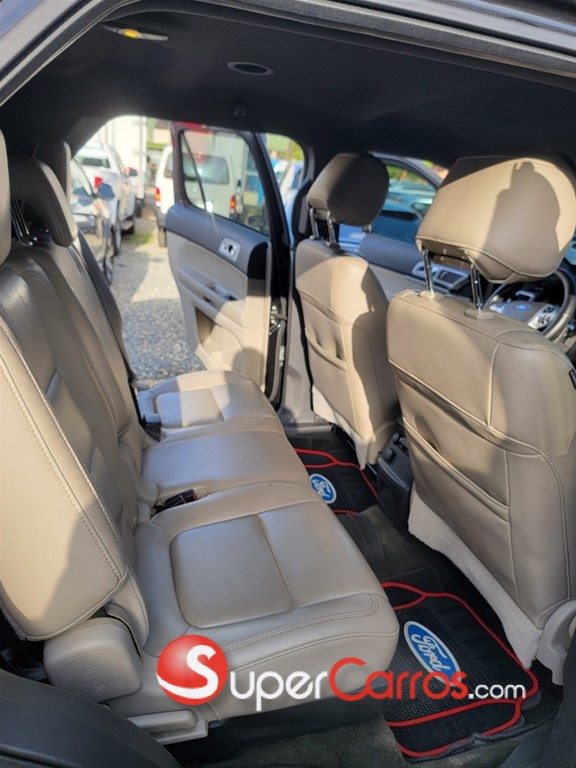 2013 Ford Explorer — foto 6 / 10