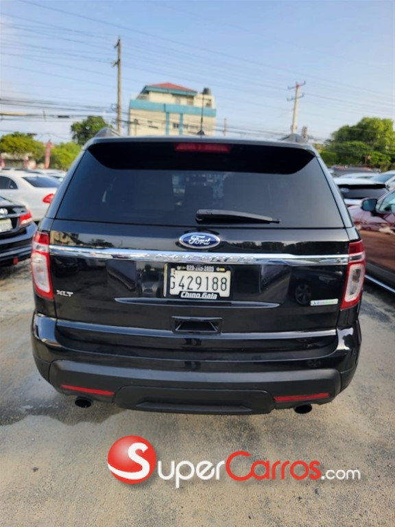2013 Ford Explorer — foto 8 / 10