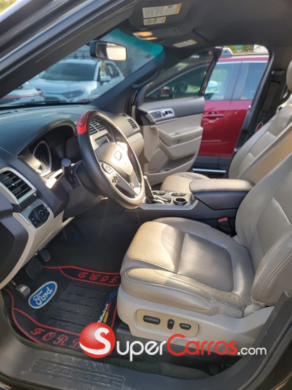 2013 Ford Explorer — foto 10 / 10