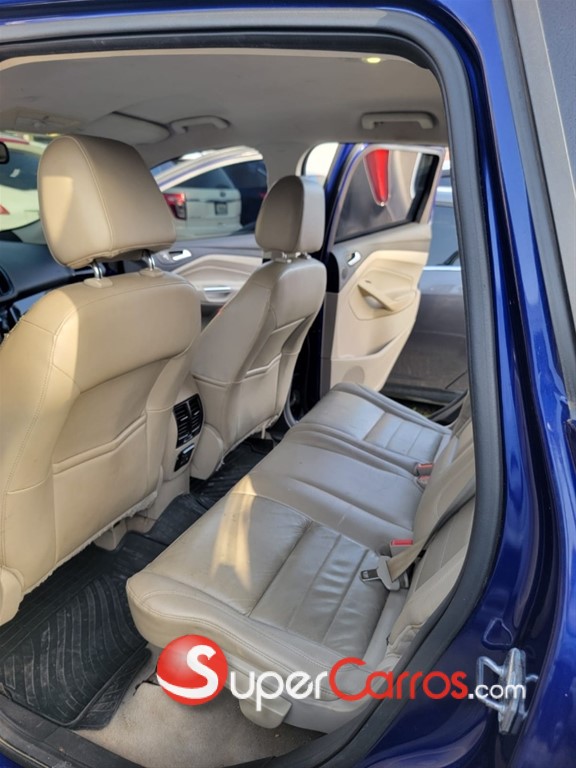 2015 Ford Escape — foto 4 / 8