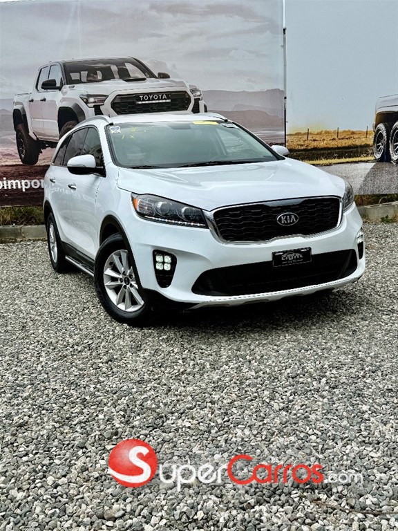 2020 Kia Sorento — foto 2 / 12