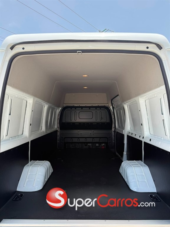 2027 JMC Camioneta — foto 8 / 12
