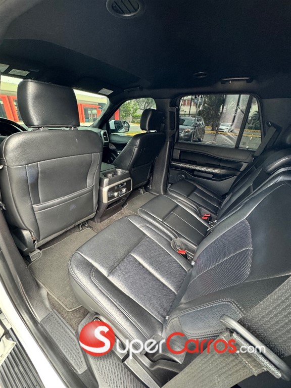 2019 Ford Expedition XLT — foto 5 / 11