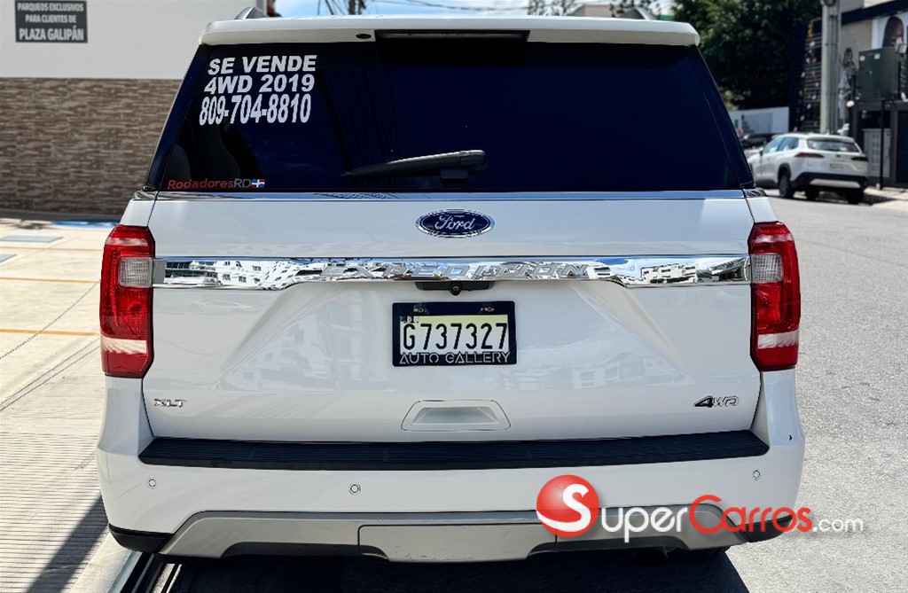 2019 Ford Expedition XLT — foto 7 / 11