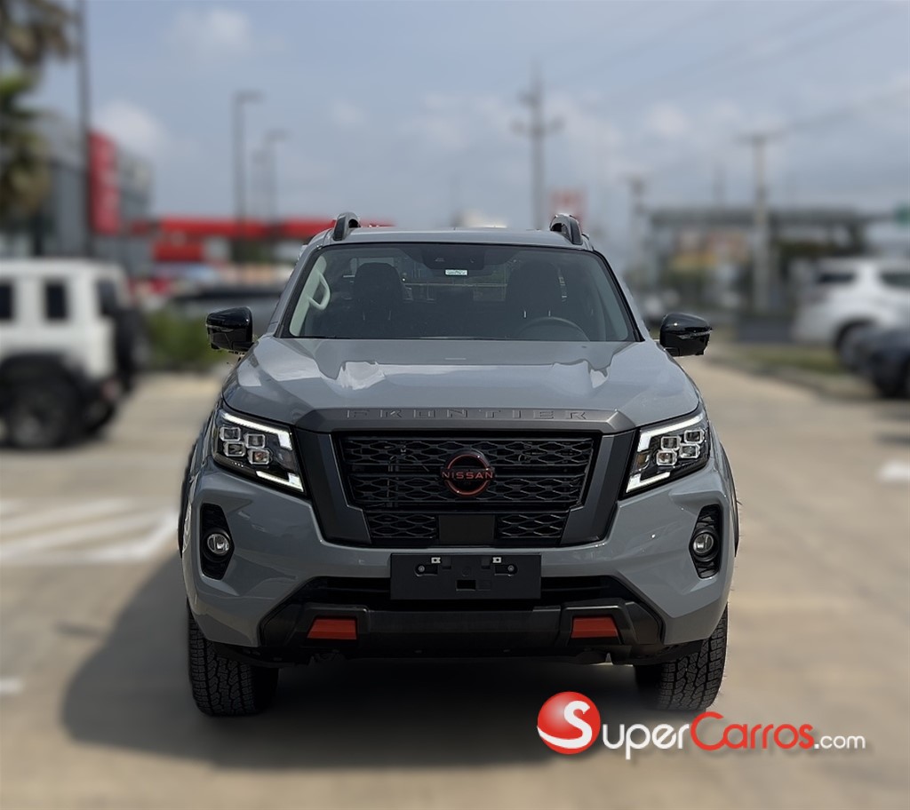 2027 Nissan Frontier Pro-4X — foto 6 / 12