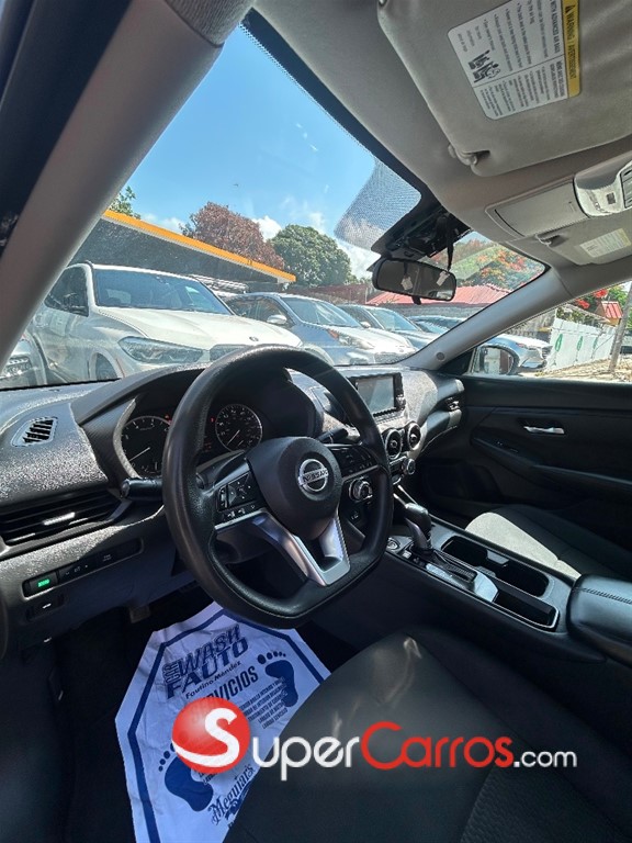 2023 Nissan Sentra — foto 6 / 12