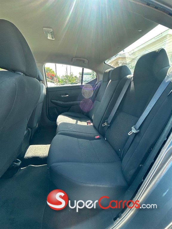 2023 Nissan Sentra — foto 8 / 12