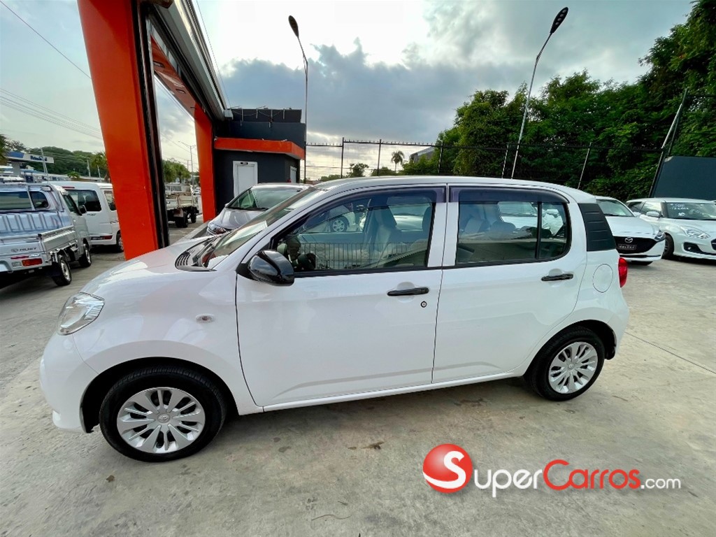 2021 Toyota Passo — foto 4 / 12