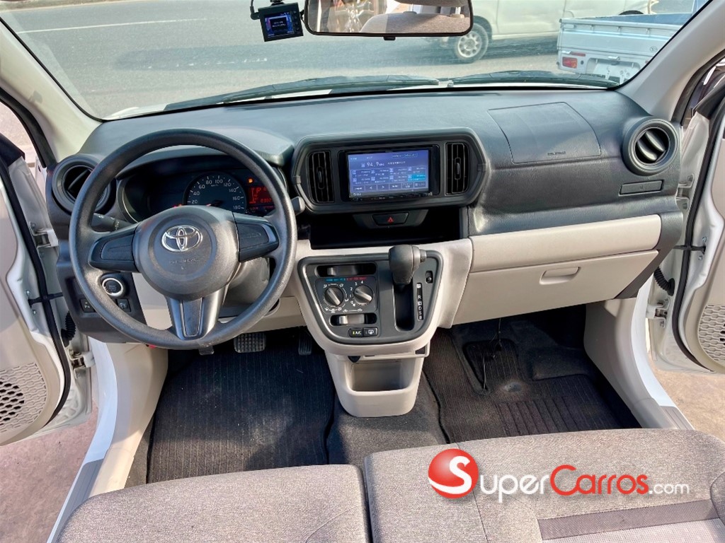 2021 Toyota Passo — foto 11 / 12