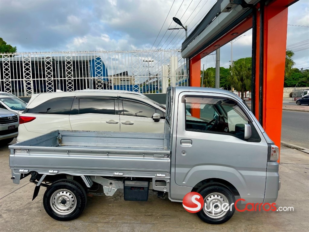 2020 Daihatsu Hijet — foto 5 / 12