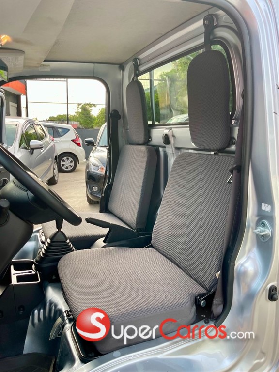 2020 Daihatsu Hijet — foto 9 / 12