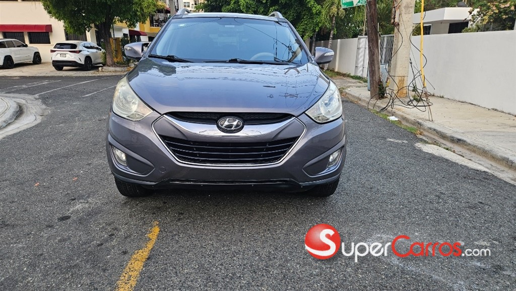 2012 Hyundai Tucson LIMITED — foto 2 / 8