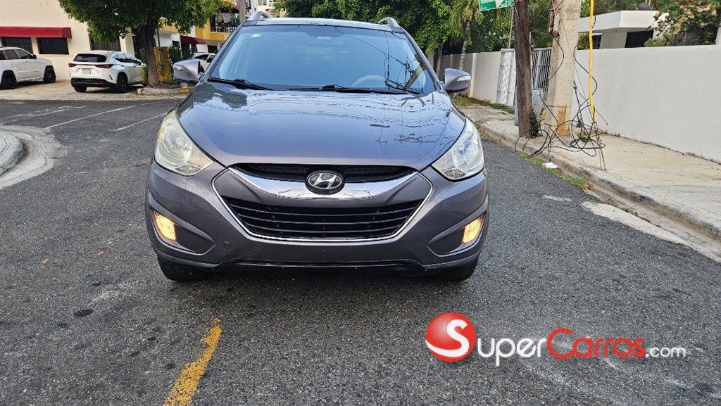 2012 Hyundai Tucson LIMITED — foto 3 / 8